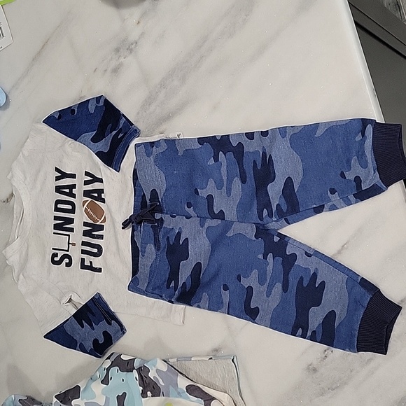 Baby Boys Outfit Bundle - 3 Outfits- Size 6-9 Months - Picture 3 of 6